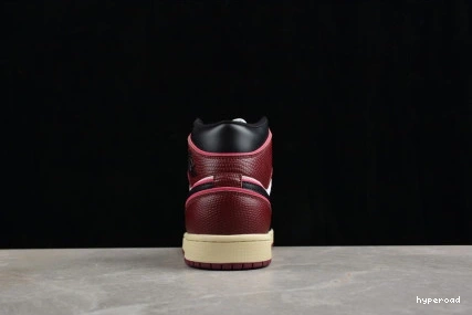 Hyperoad AIR MID 1 JORDAN 1002